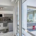 Coliving - Silva Bedroom - Convenient & Near Cern 公寓 *