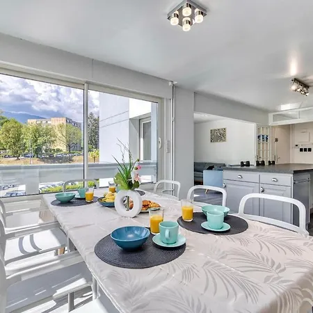 Coliving - Silva Bedroom - Convenient & Near Cern Apartamento