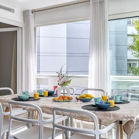 Coliving - Silva Bedroom - Convenient & Near Cern Saint-Genis-Pouilly