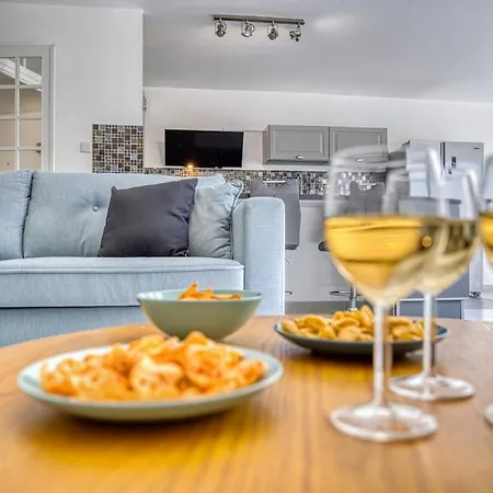 Coliving - Silva Bedroom - Convenient & Near Cern *