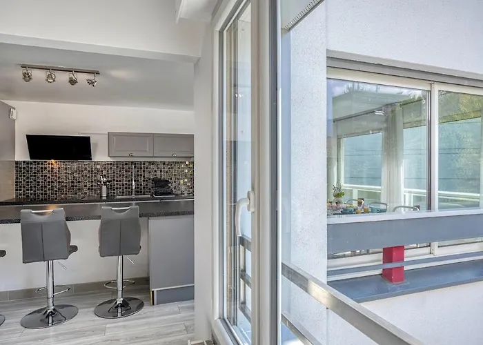 Coliving - Silva Bedroom - Convenient & Near Cern Daire *